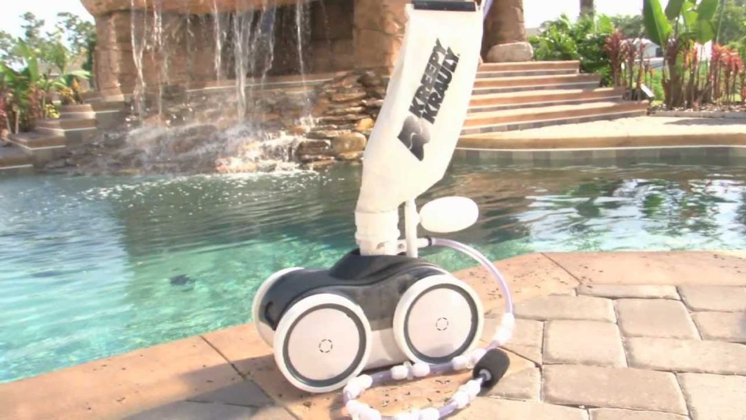 How To Pick the Best Swimming Pool Vacuum Cleaners Buyers Guide 2021
