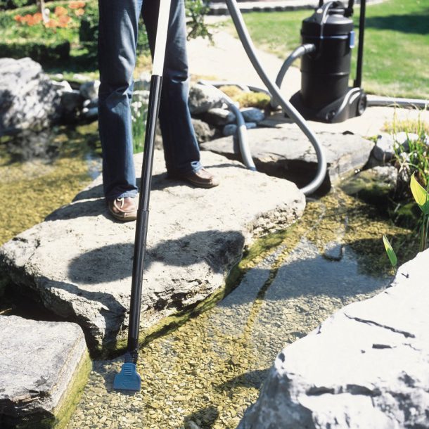 Pond Vacuum Cleaners To Remove Muck & Algae Ultimate 2021 Buyers Guide