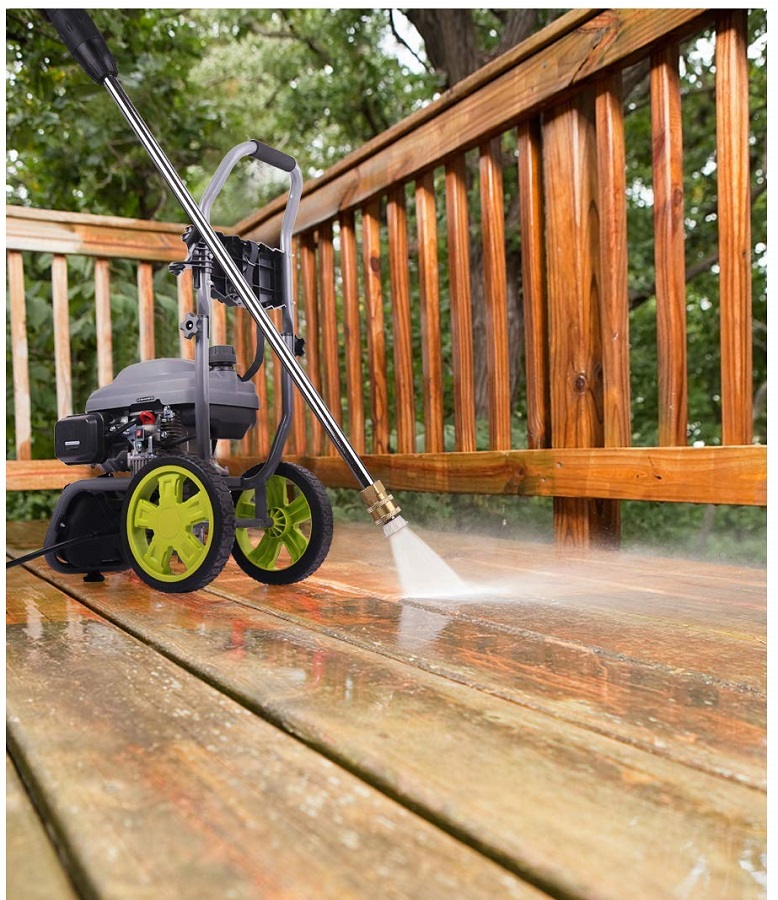 Gas-powered-pressure-washer