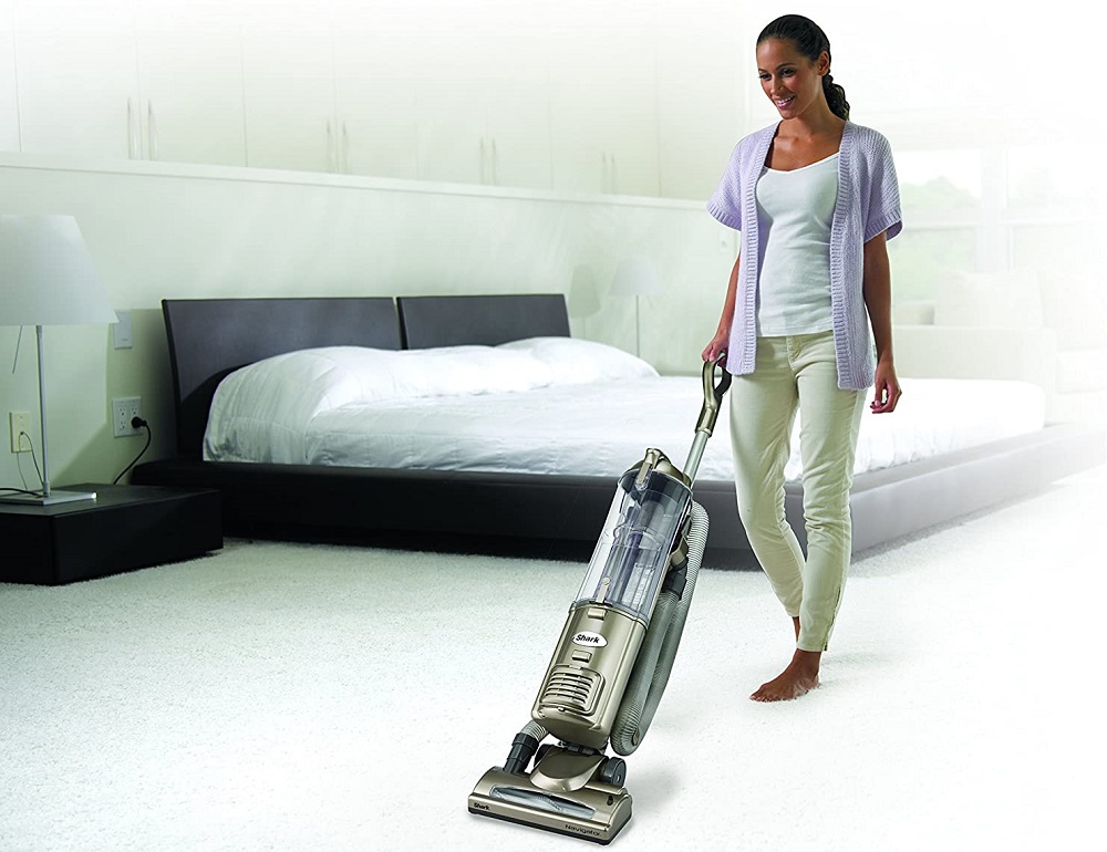 Shark-Navigator-Deluxe-NV42-Vacuum-Cleaner-3