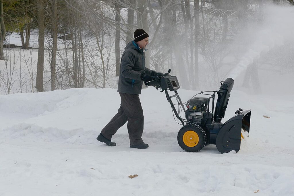 Poulan-Pro-PR241-Snow-Blower-machine-power