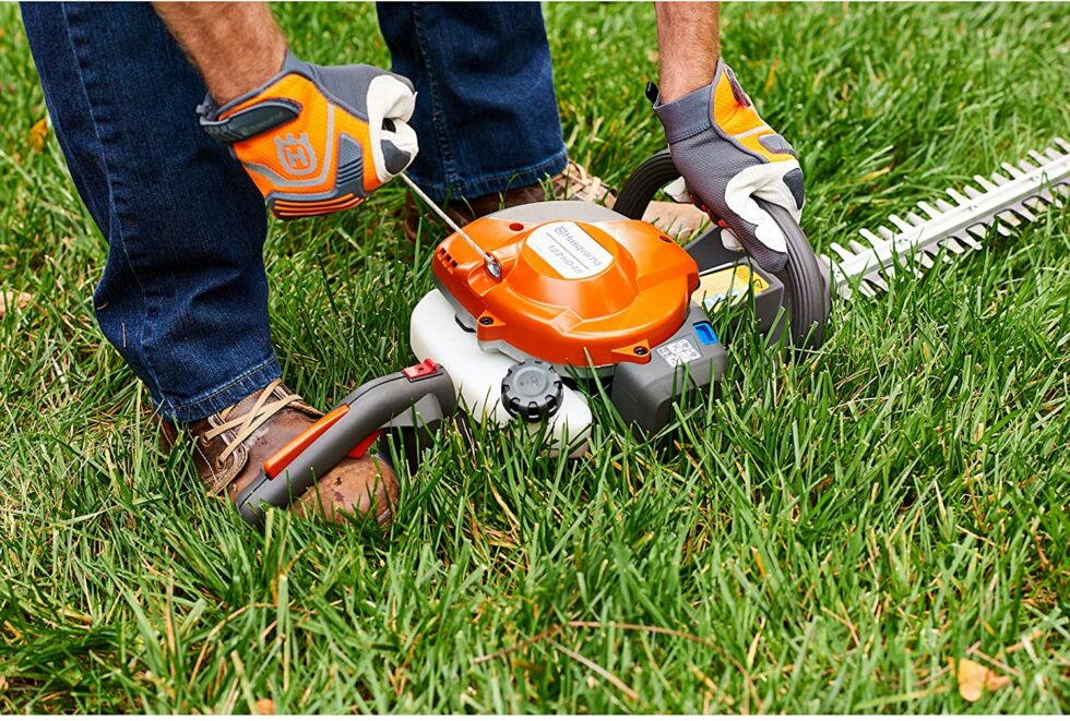 Husqvarna Hedge Trimmer 122HD60 Review What Makes it Stand Out