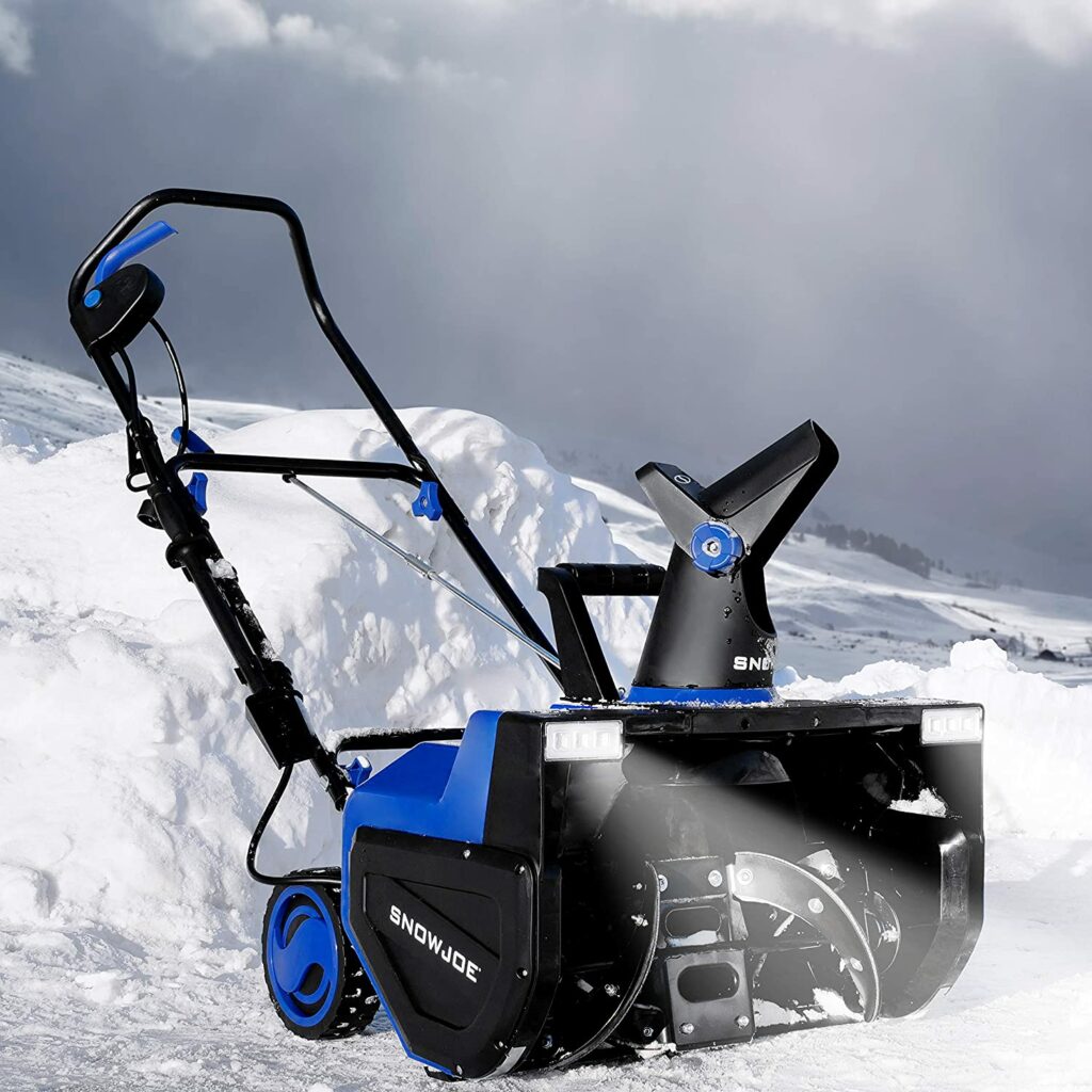 Snow-Joe-SJ627E-Electric-Snow-Thrower-headlight