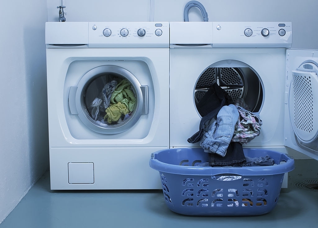washer-dryer-saves-space