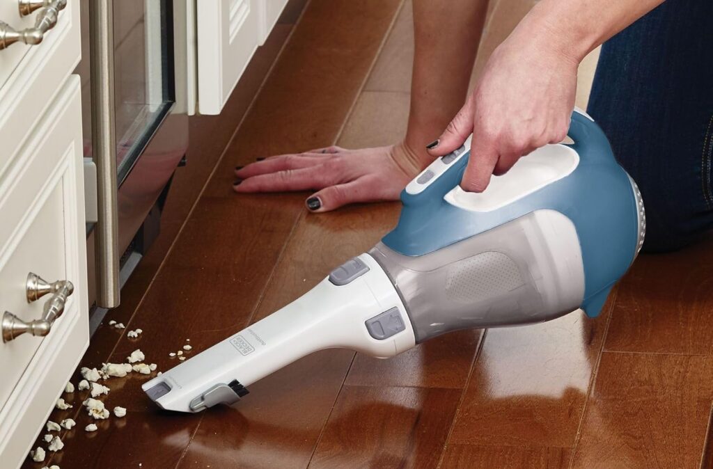 Best Vacuum-Cleaners-for-Studio-Apartments-with-Limited-Storage-6