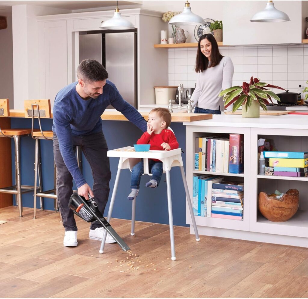 Black-and-Decker-Dustbuster-Advanced-Clean+