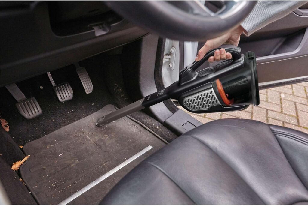 Black-and-Decker-Dustbuster-Advanced-Clean+