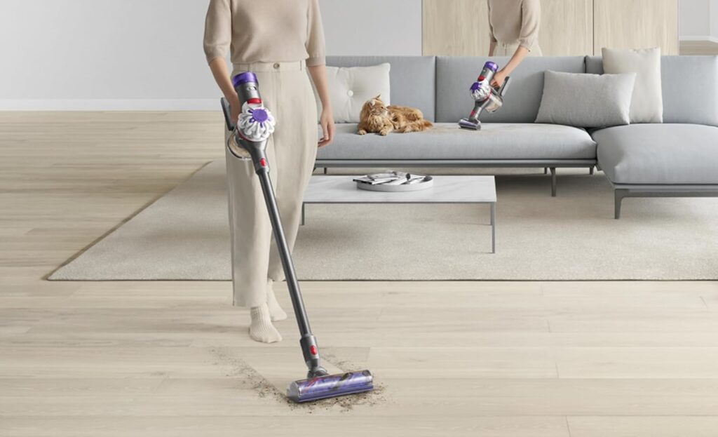 Dyson-V8-Plus-Cordless-Vacuum