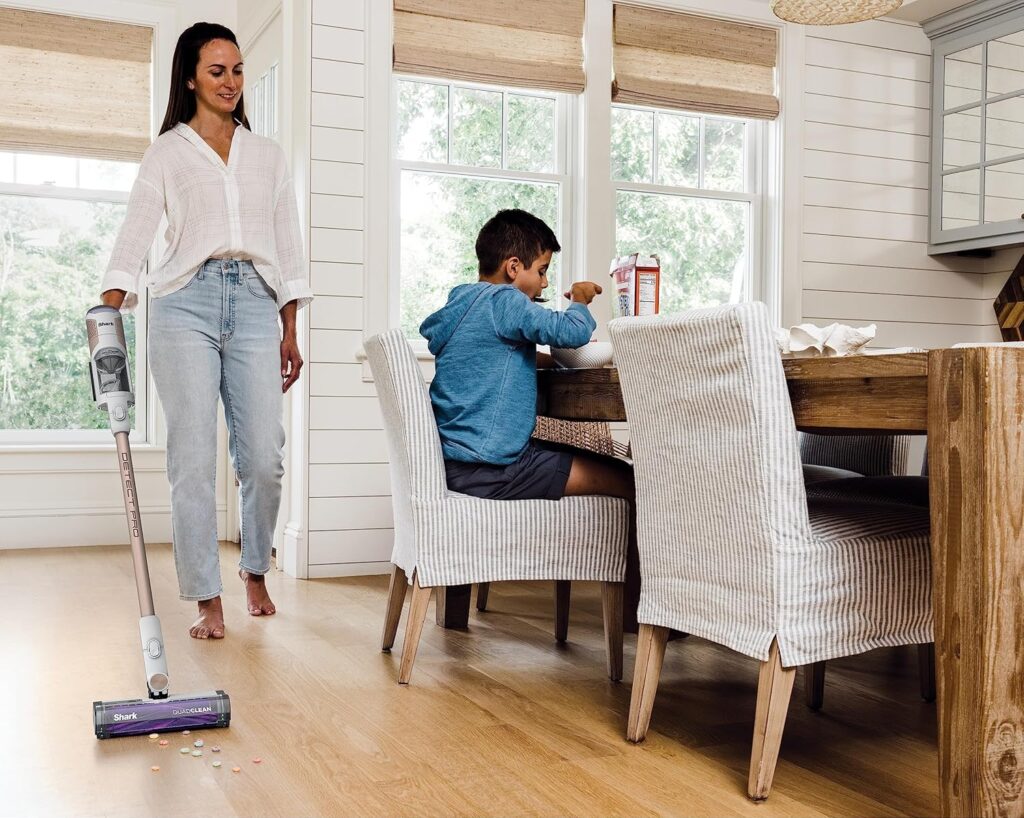 Shark-PowerDetect-Cordless-with-Auto-Empty-Base