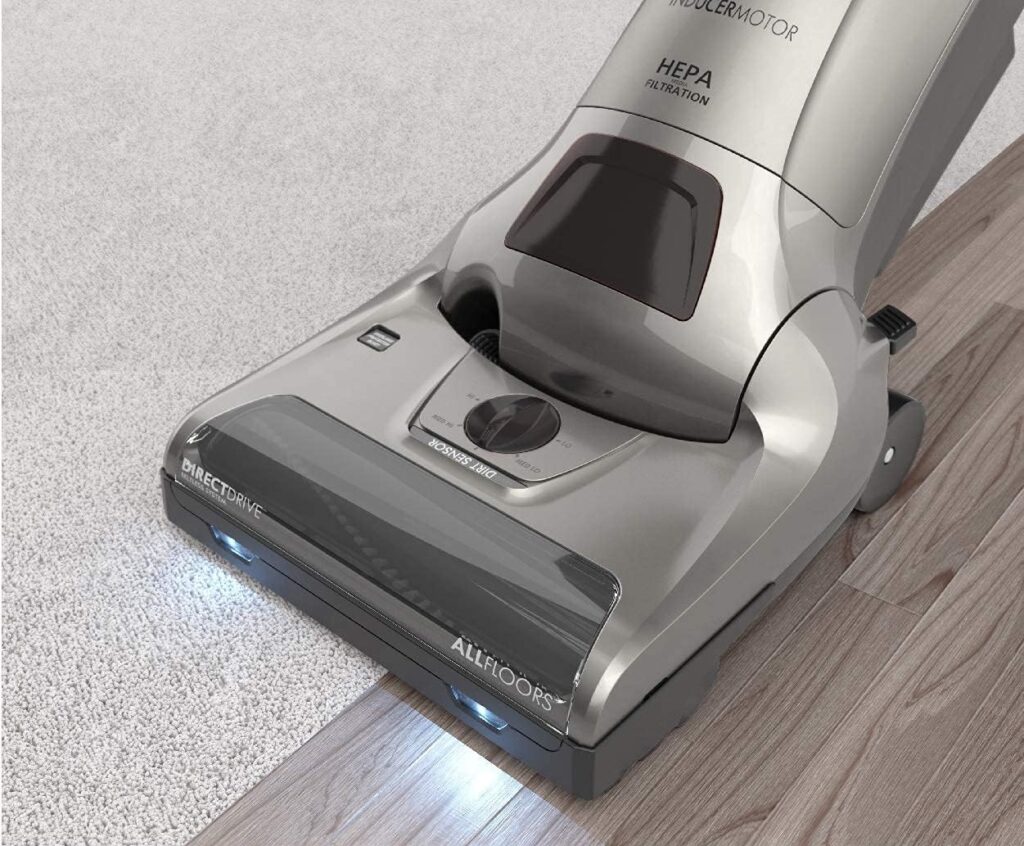 Upright-vs-Canister-Vacuum-Cleaners