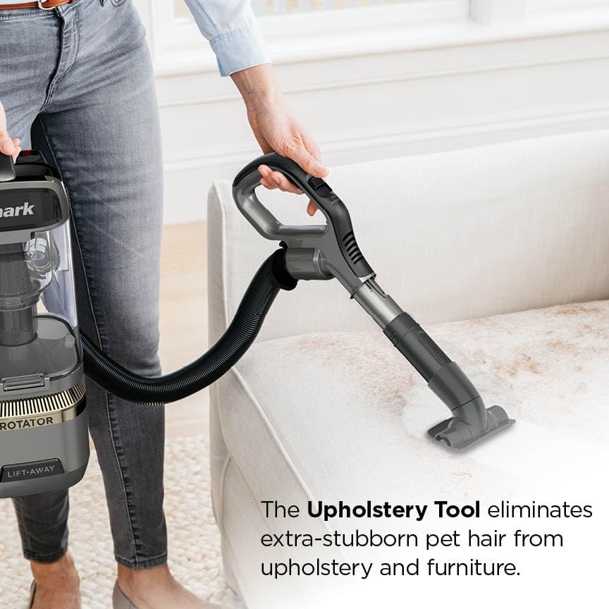 shark-la502-upright-hepa-vacuum-1