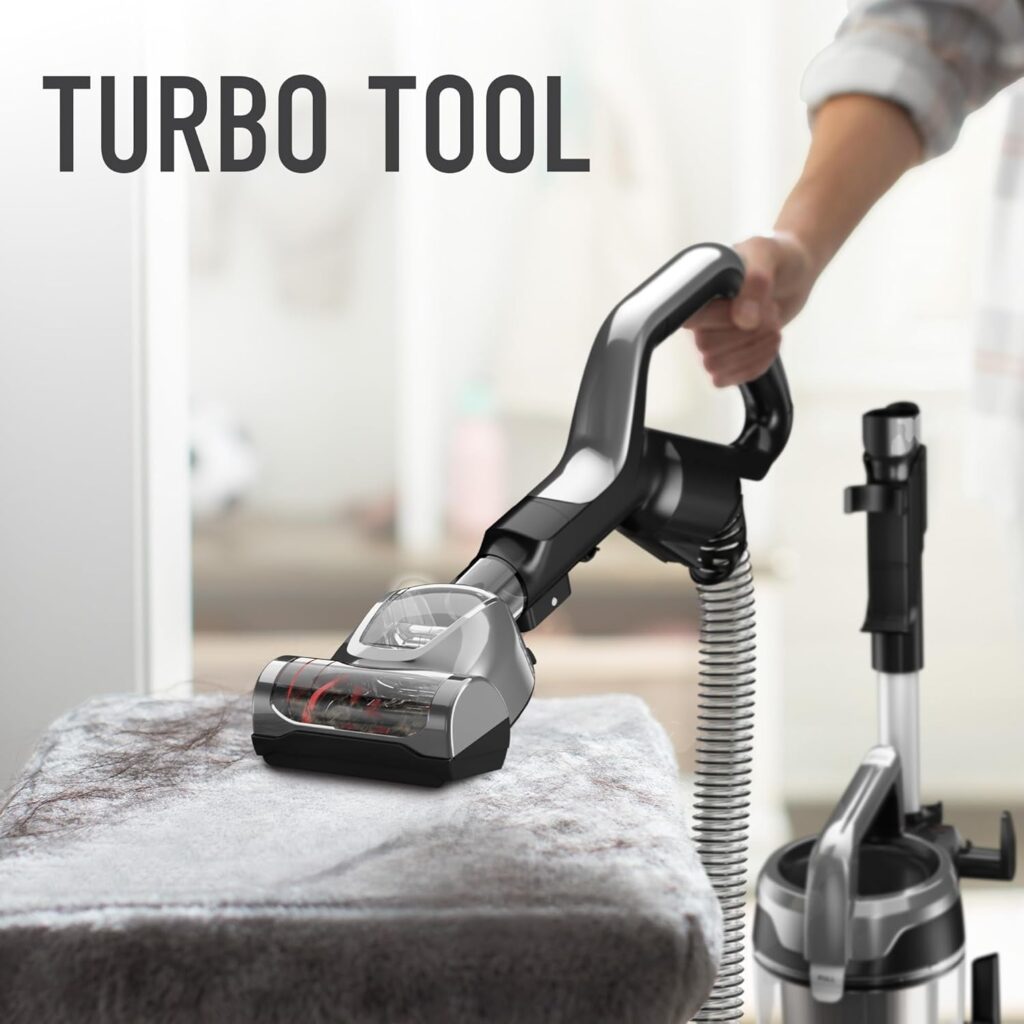 Hoover-WindTunnel-Swivel-Pet-UH77300V-Vacuum-Review