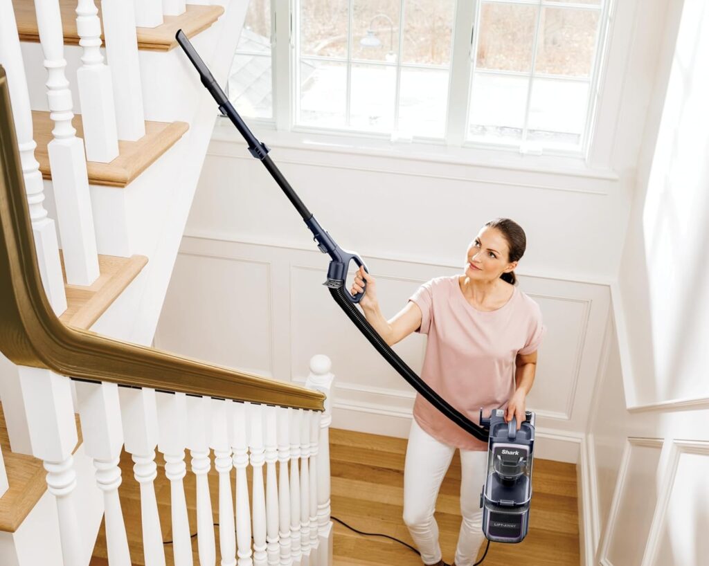 Shark-LA742-Detect-Pro-Speed-Lift-Away-Review-review