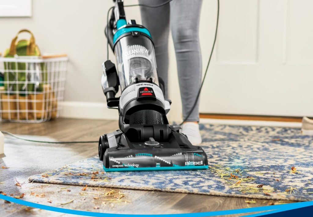Bissell-3534-CleanView-Rewind-Pet-Bagless-Vacuum