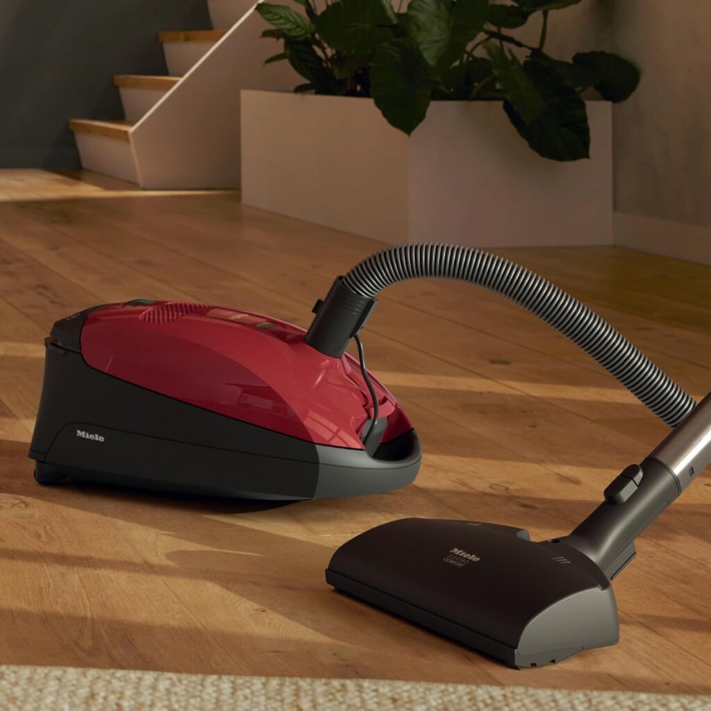 Miele-Classic-C1-Cat-and-Dog-Palmandpond-Vacuum-Review